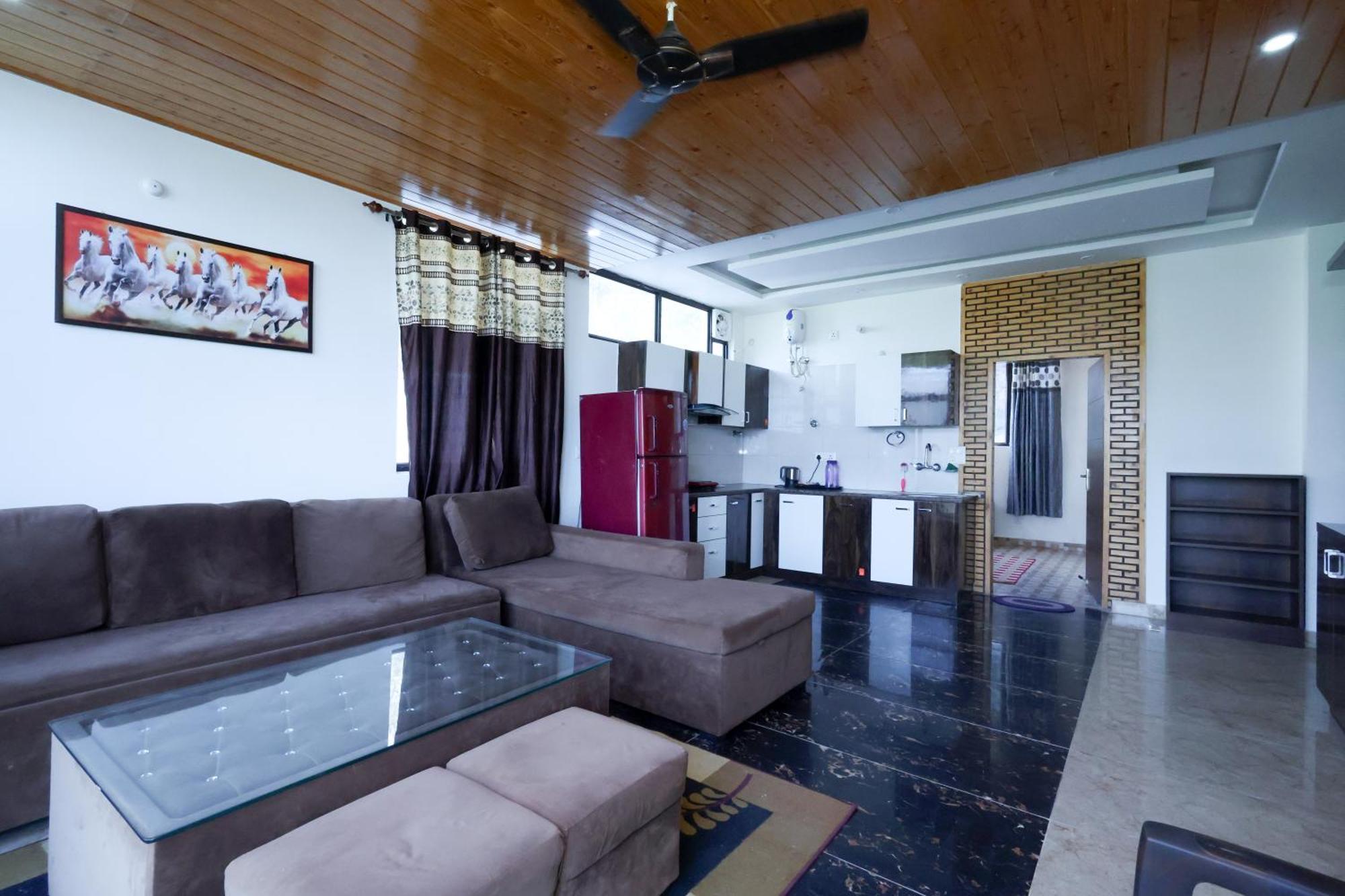 Cozy Heavenn 2Bhk I Kasauli I Mountain View 93O68I282O Lejlighed Eksteriør billede