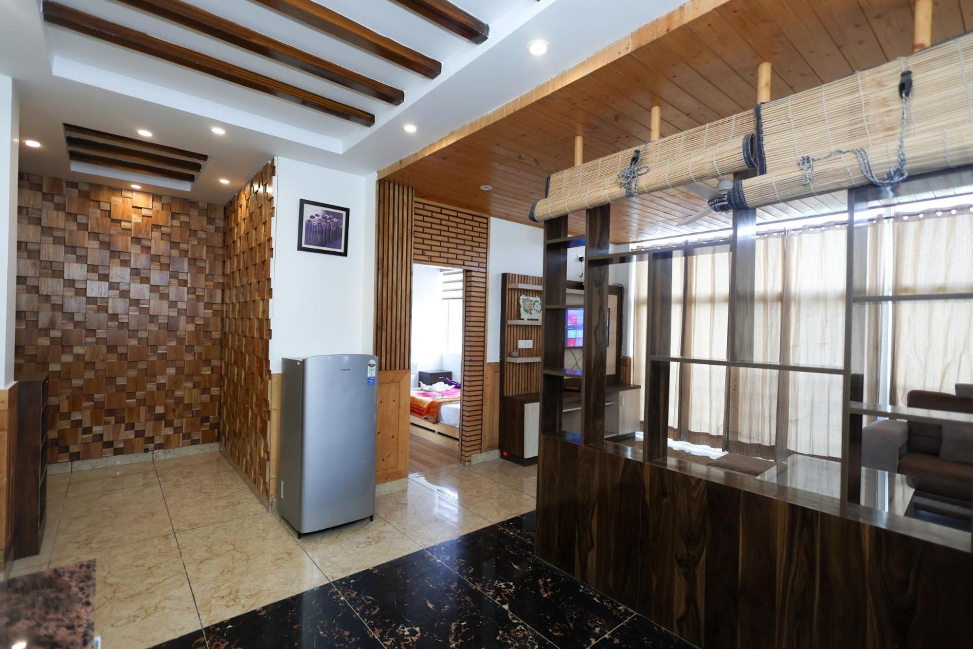 Cozy Heavenn 2Bhk I Kasauli I Mountain View 93O68I282O Lejlighed Eksteriør billede